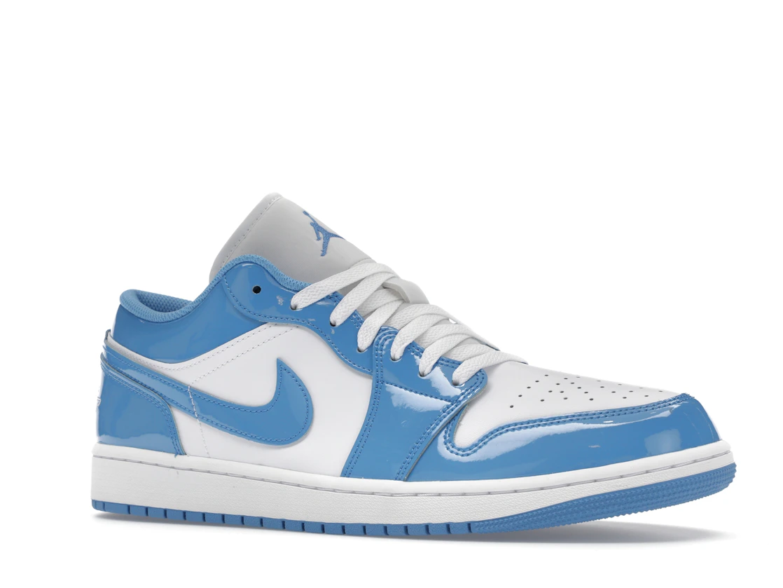 Vue 4 de Jordan 1 Low SE White Legend Blue