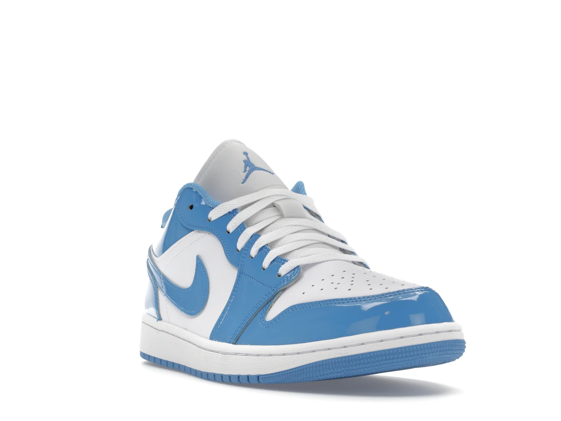 Vue 7 de Jordan 1 Low SE White Legend Blue