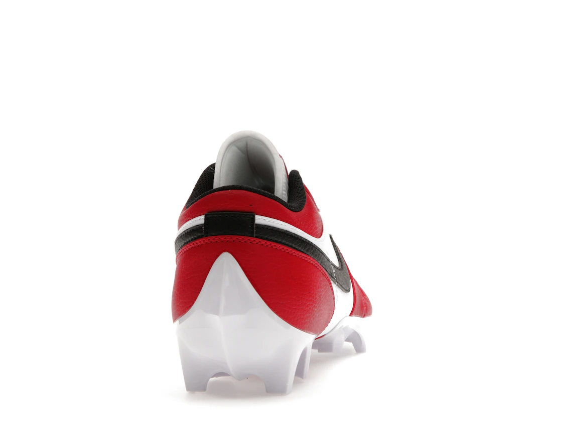 Vue 29 de Jordan 1 Low TD Cleat Chicago (2023)