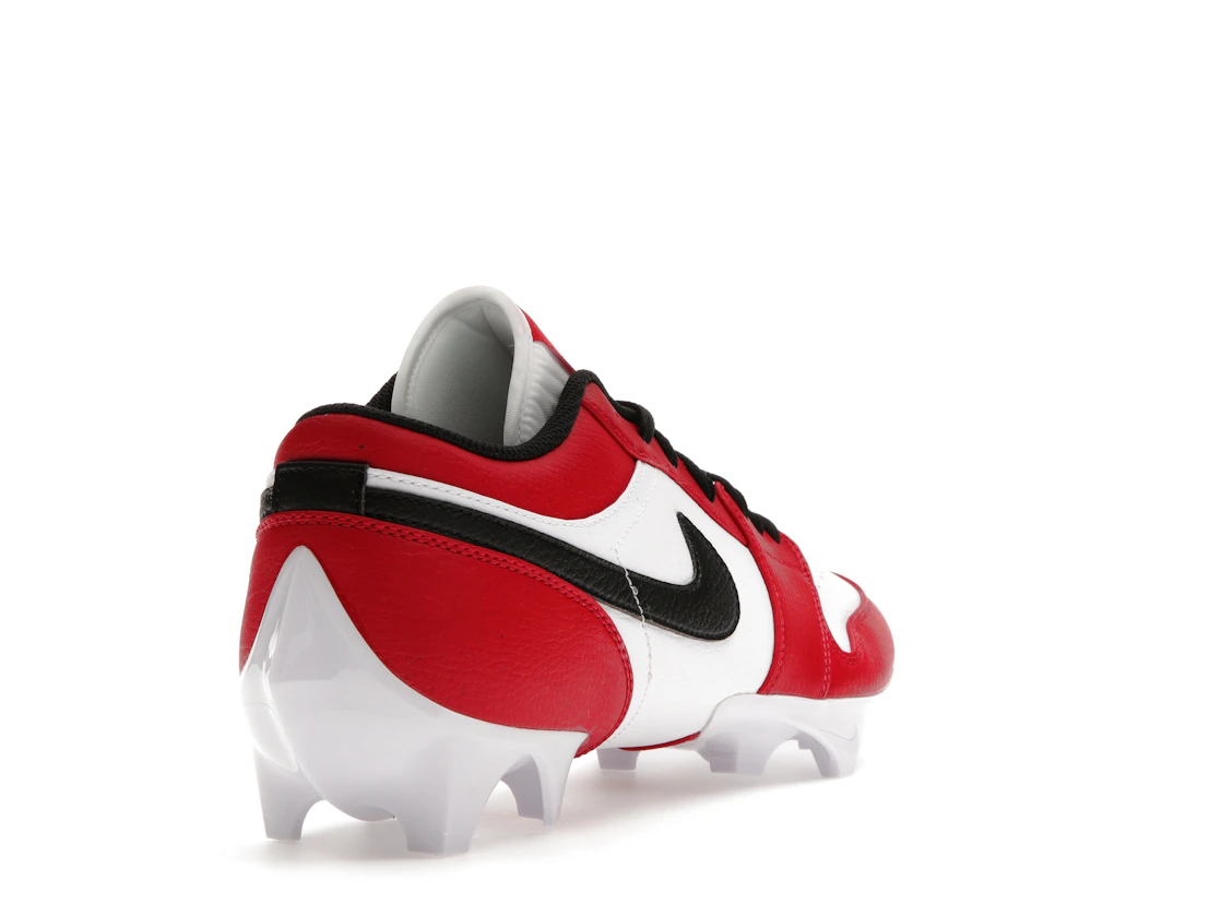 Vue 31 de Jordan 1 Low TD Cleat Chicago (2023)