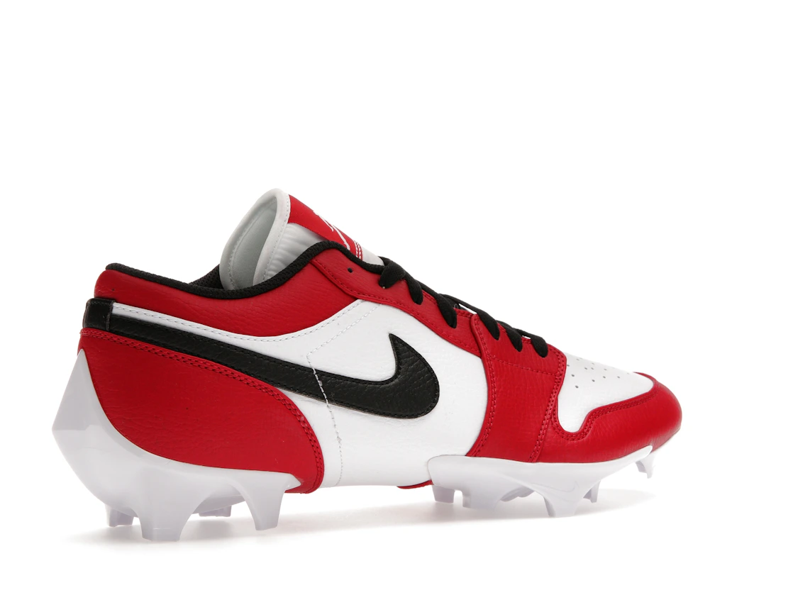 Vue 34 de Jordan 1 Low TD Cleat Chicago (2023)