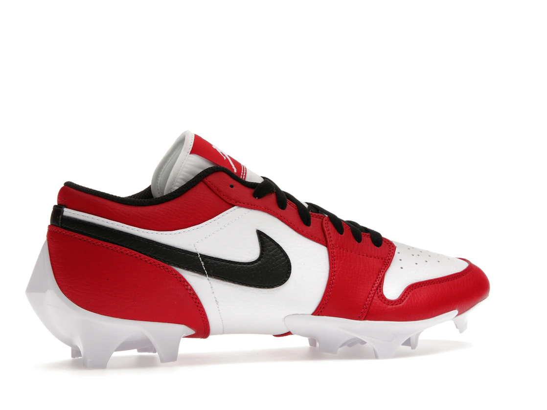 Vue 35 de Jordan 1 Low TD Cleat Chicago (2023)