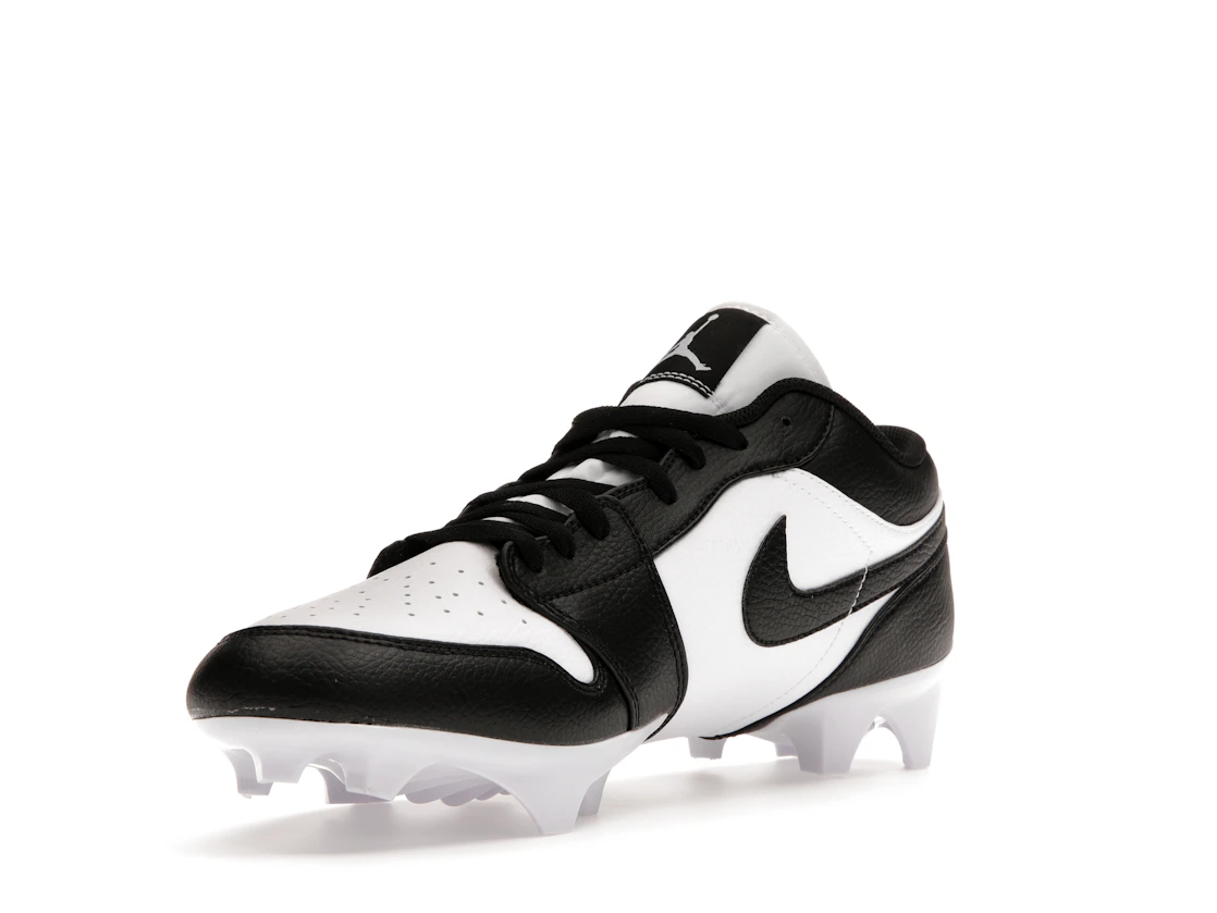 Vue 14 de Jordan 1 Low TD Cleat Panda