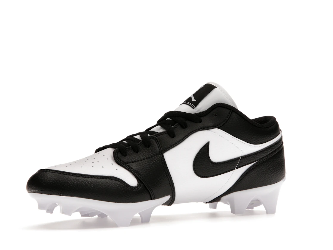 Vue 16 de Jordan 1 Low TD Cleat Panda