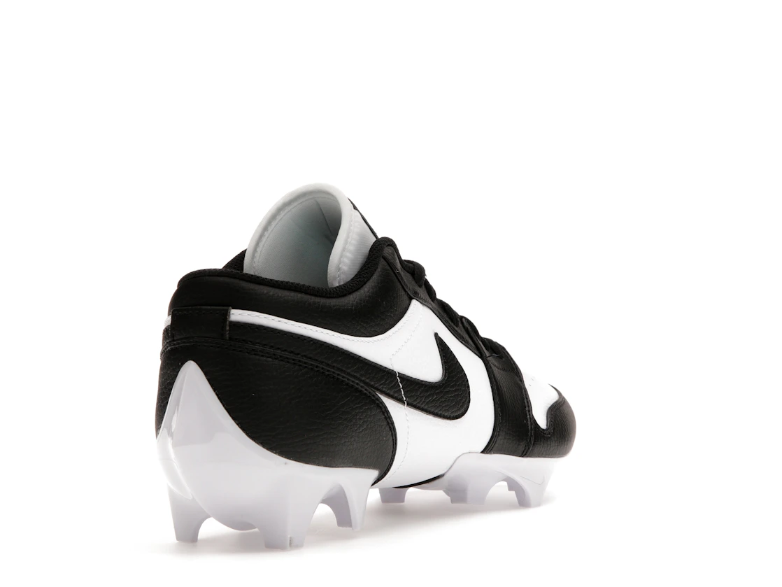 Vue 31 de Jordan 1 Low TD Cleat Panda