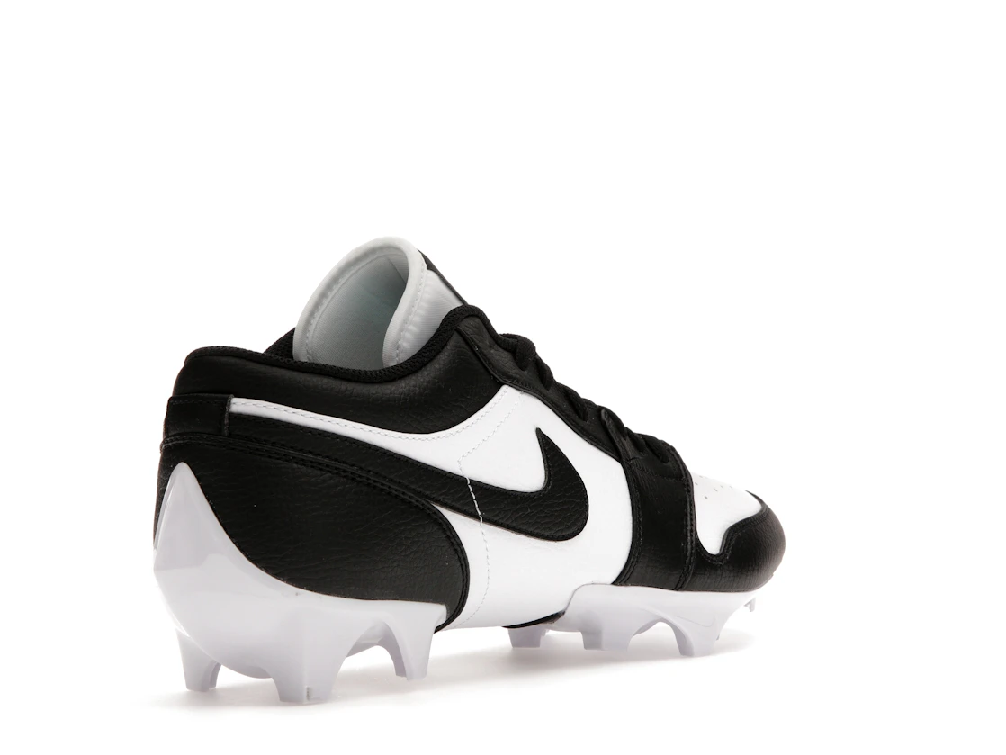 Vue 32 de Jordan 1 Low TD Cleat Panda