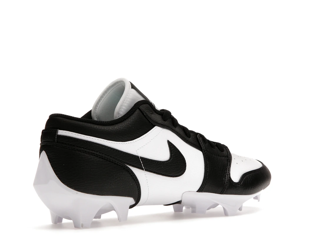 Vue 33 de Jordan 1 Low TD Cleat Panda