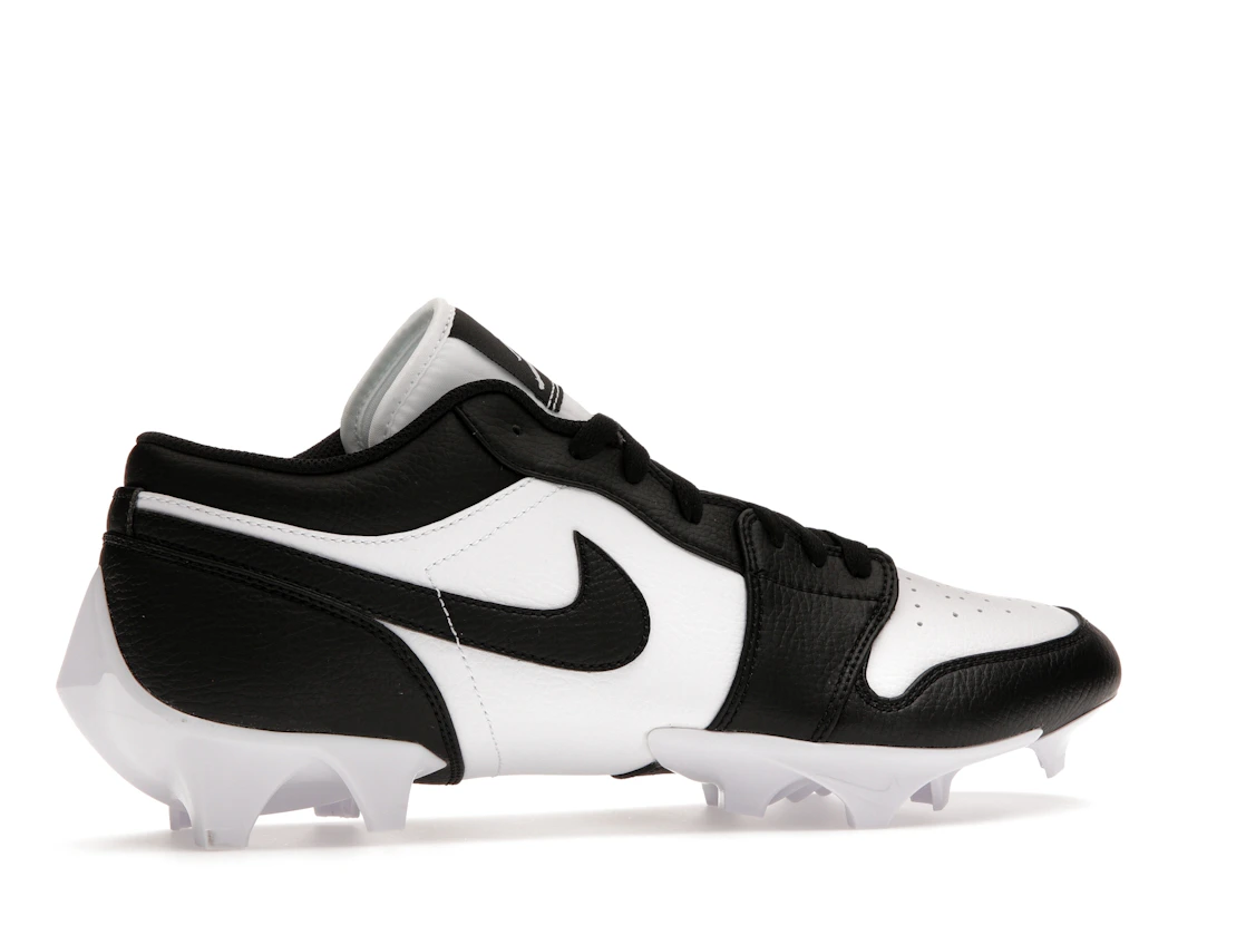 Vue 35 de Jordan 1 Low TD Cleat Panda