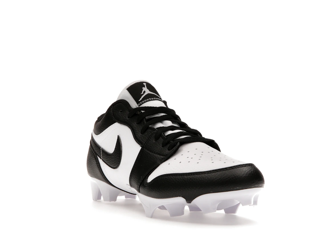 Vue 7 de Jordan 1 Low TD Cleat Panda