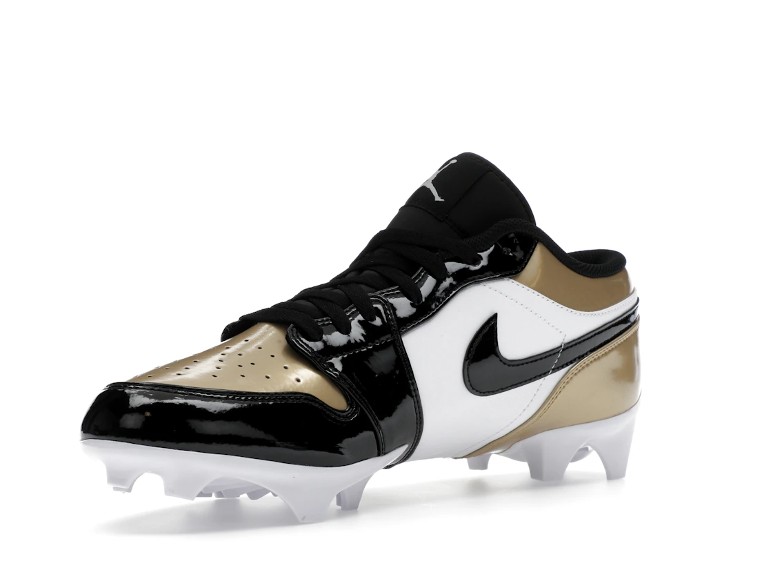 Vue 15 de Jordan 1 Low TD Cleat Patent Gold Toe
