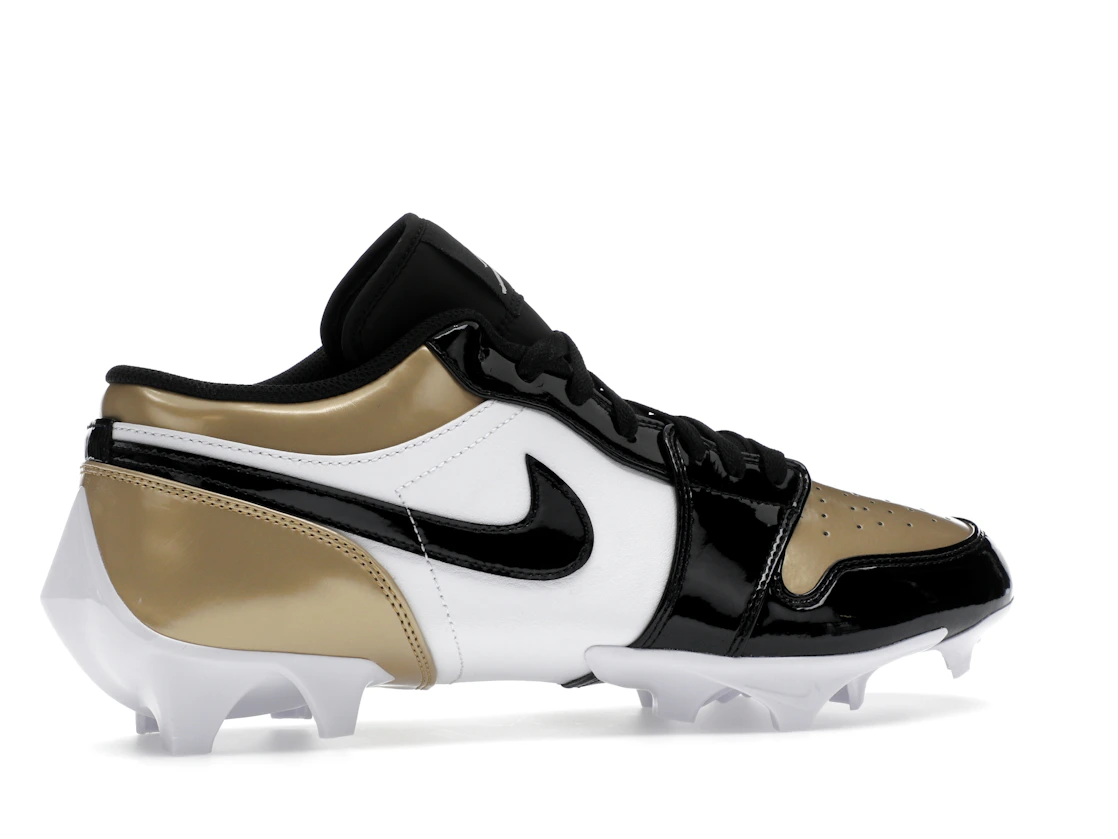 Vue 35 de Jordan 1 Low TD Cleat Patent Gold Toe
