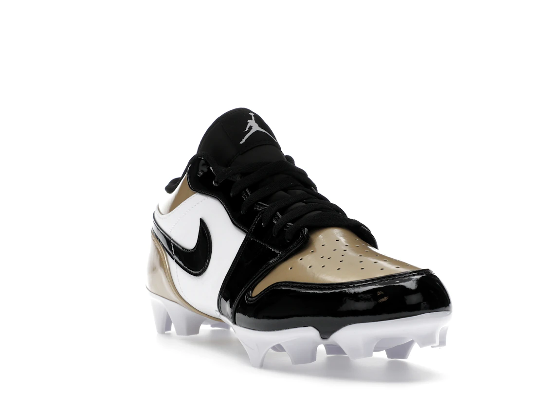 Vue 7 de Jordan 1 Low TD Cleat Patent Gold Toe