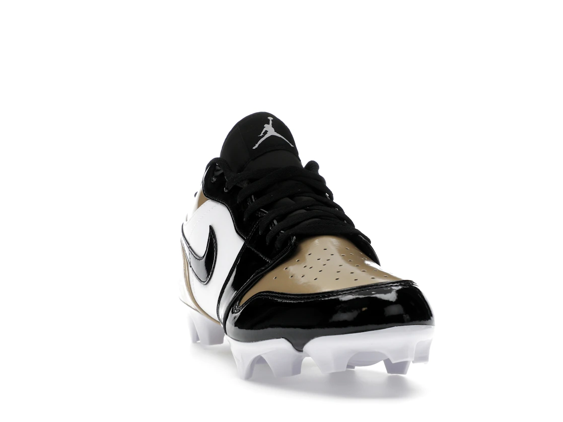Vue 8 de Jordan 1 Low TD Cleat Patent Gold Toe