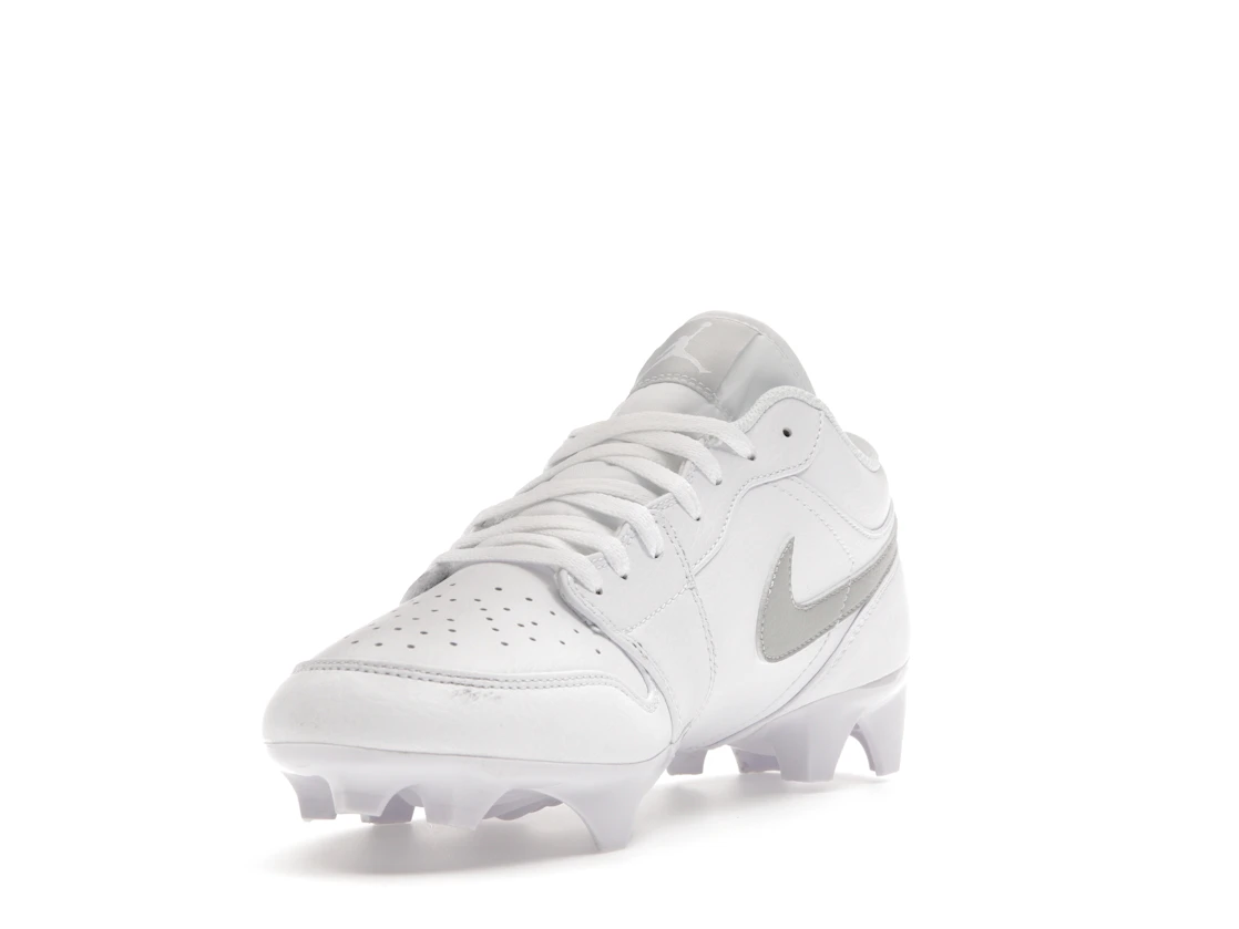 Vue 13 de Jordan 1 Low TD Cleat White Grey Fog
