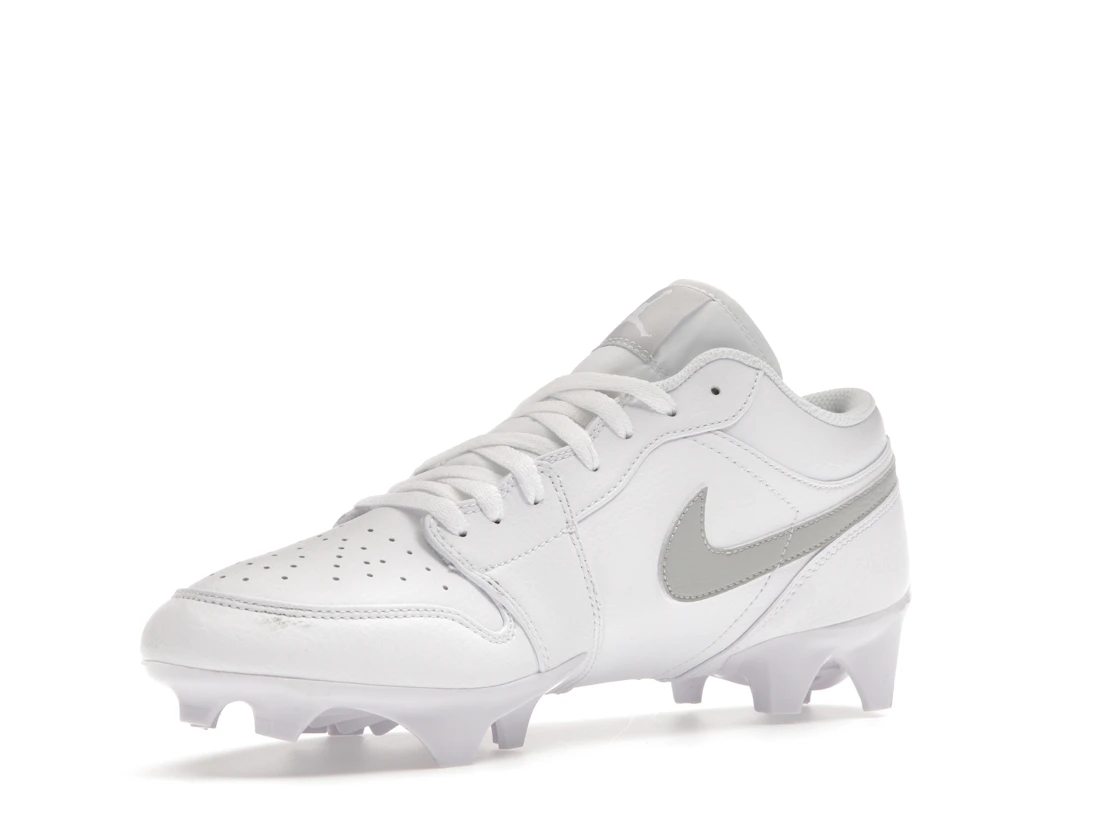 Vue 15 de Jordan 1 Low TD Cleat White Grey Fog
