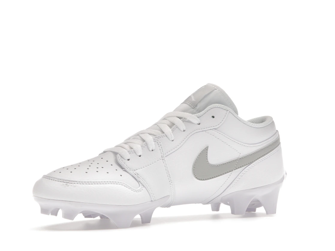 Vue 16 de Jordan 1 Low TD Cleat White Grey Fog