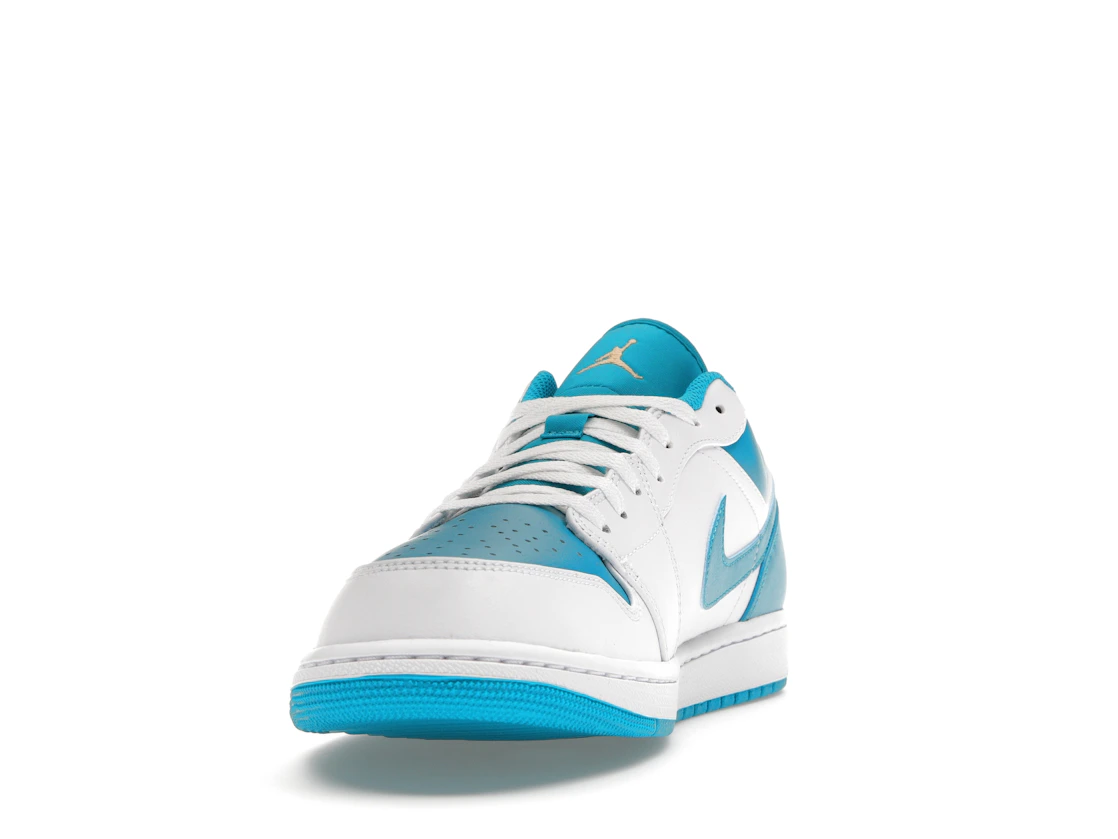 Vue 12 de Jordan 1 Low Aquatone