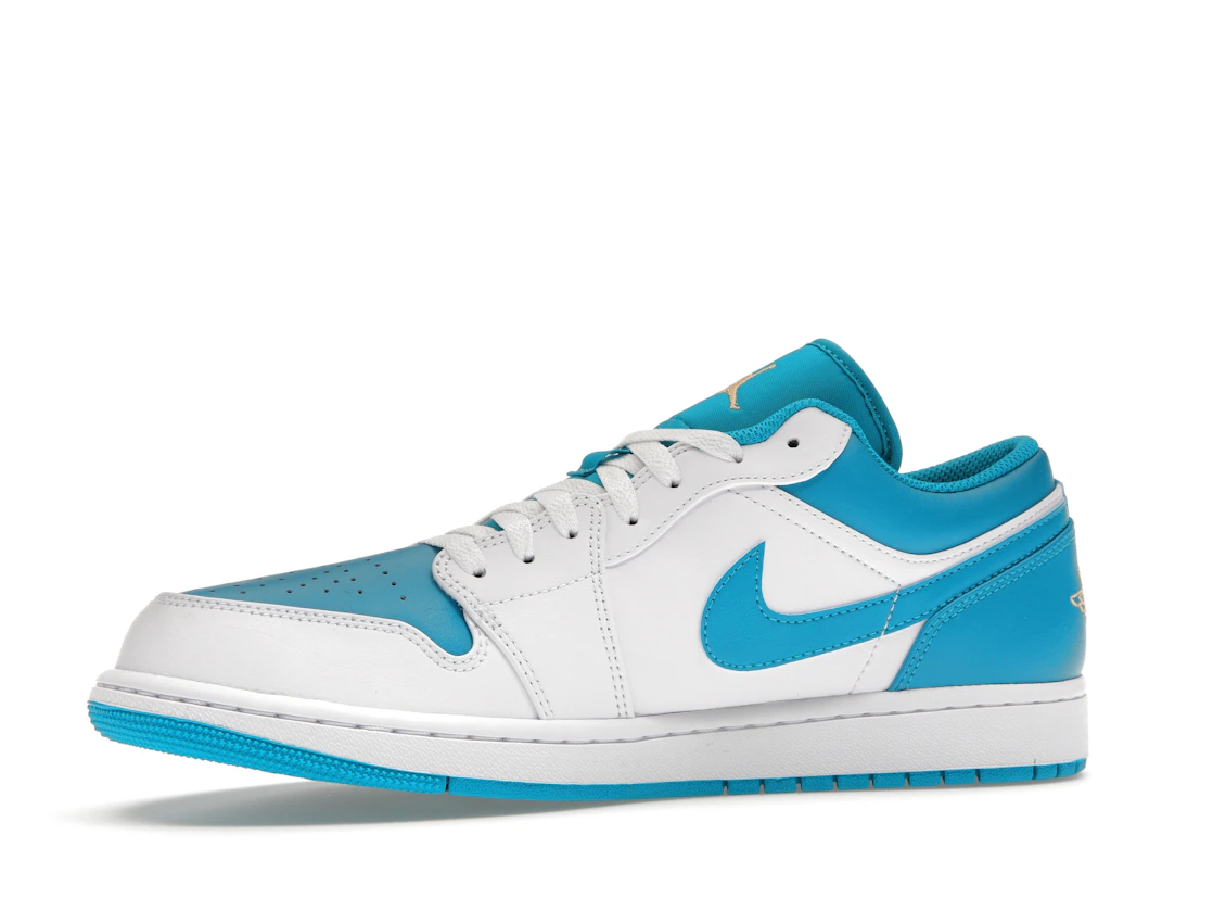 Vue 17 de Jordan 1 Low Aquatone