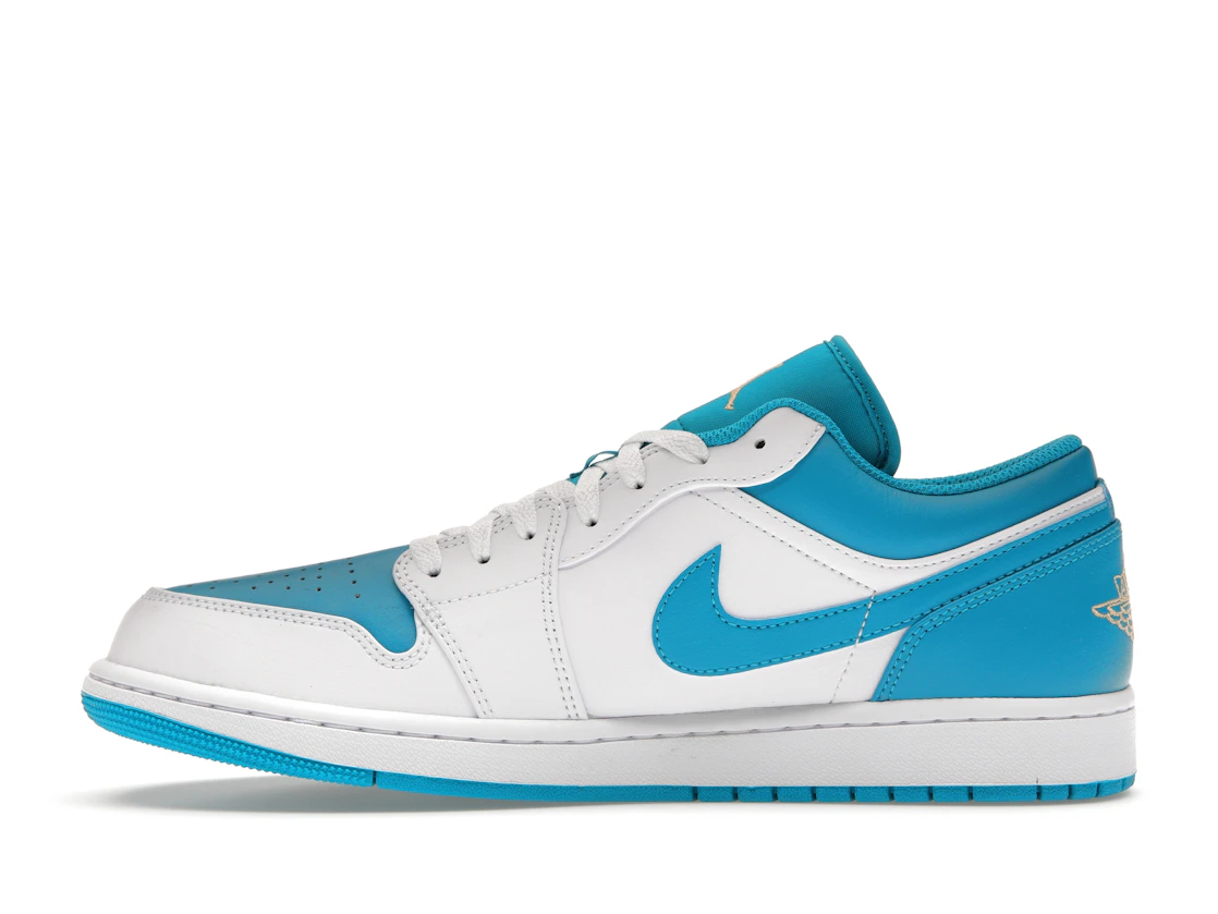 Vue 19 de Jordan 1 Low Aquatone