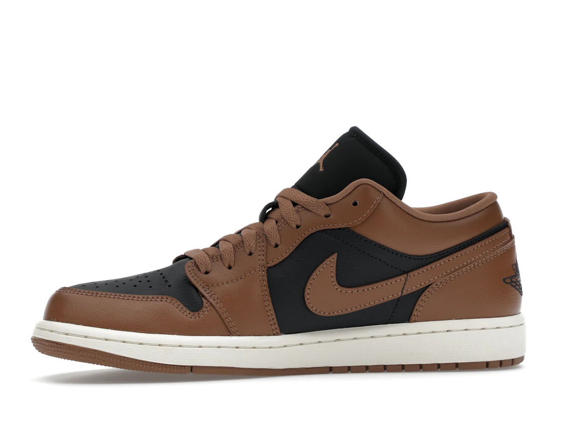 Vue 18 de Jordan 1 Low Archaeo Brown 