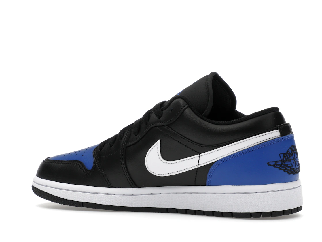 Vue 22 de Jordan 1 Low Black Royal Toe
