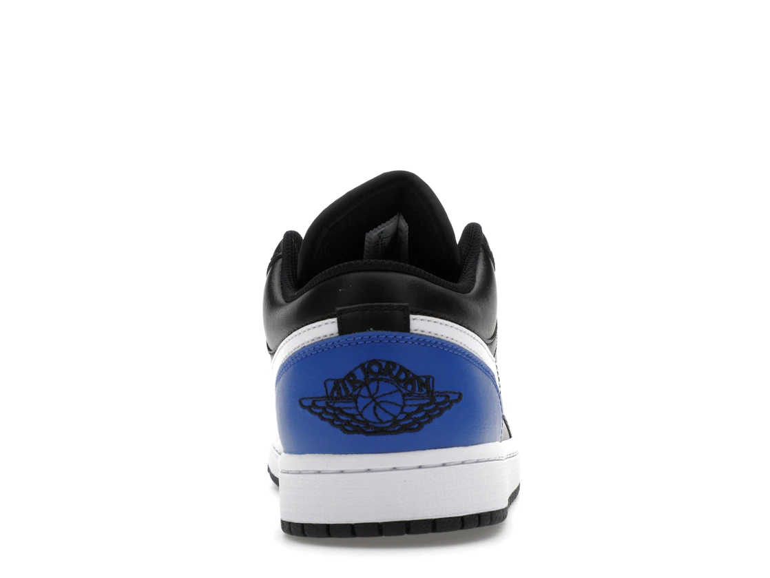 Vue 28 de Jordan 1 Low Black Royal Toe