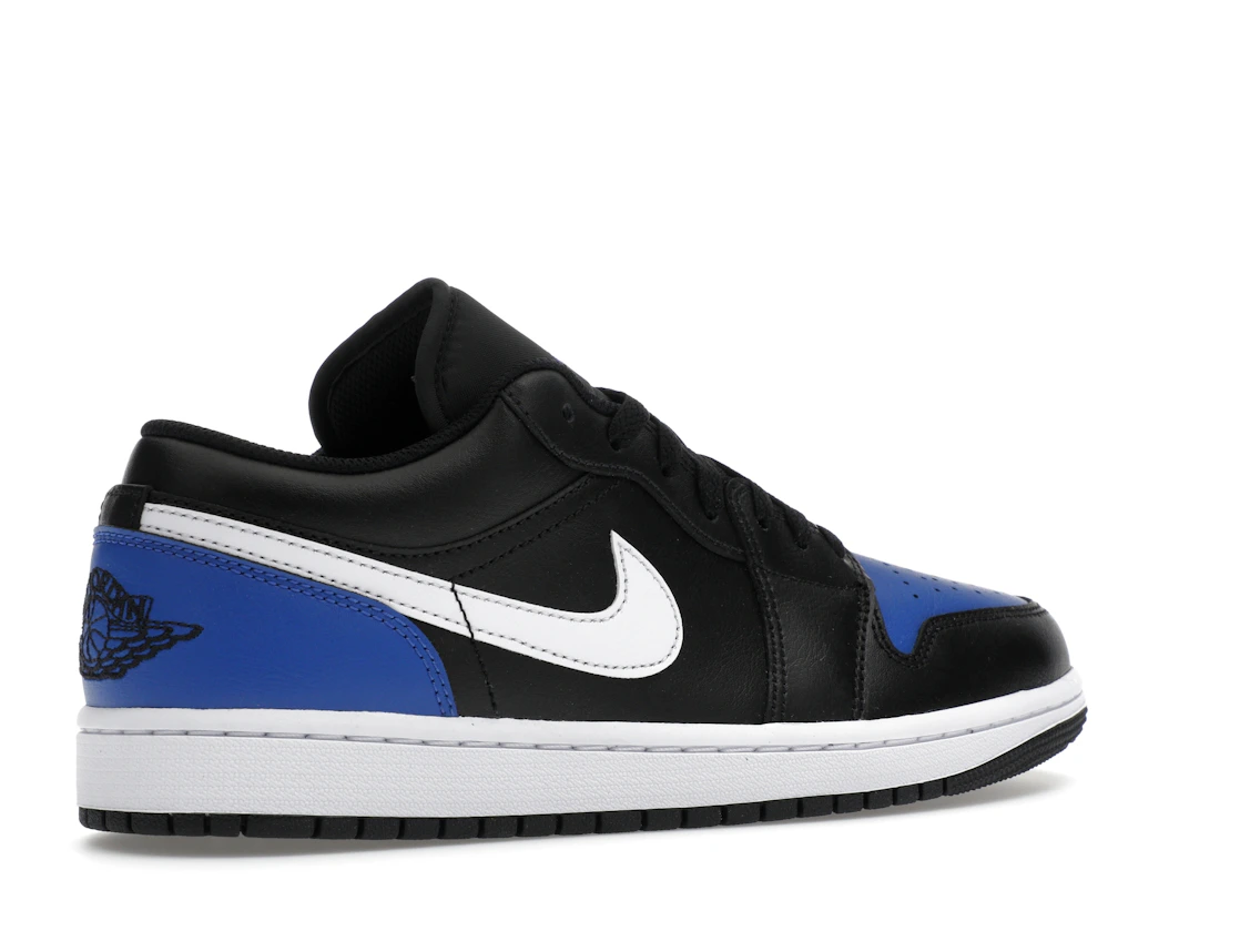 Vue 34 de Jordan 1 Low Black Royal Toe