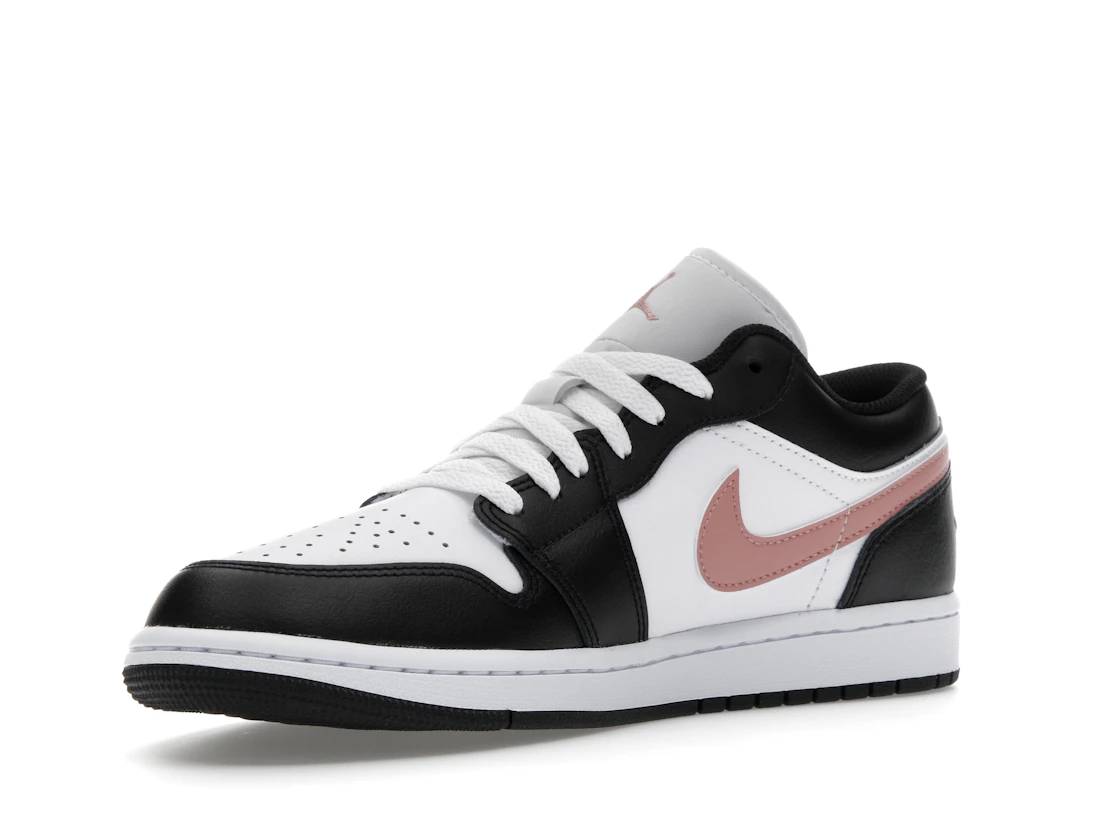 Vue 15 de Jordan 1 Low Black Rust Pink