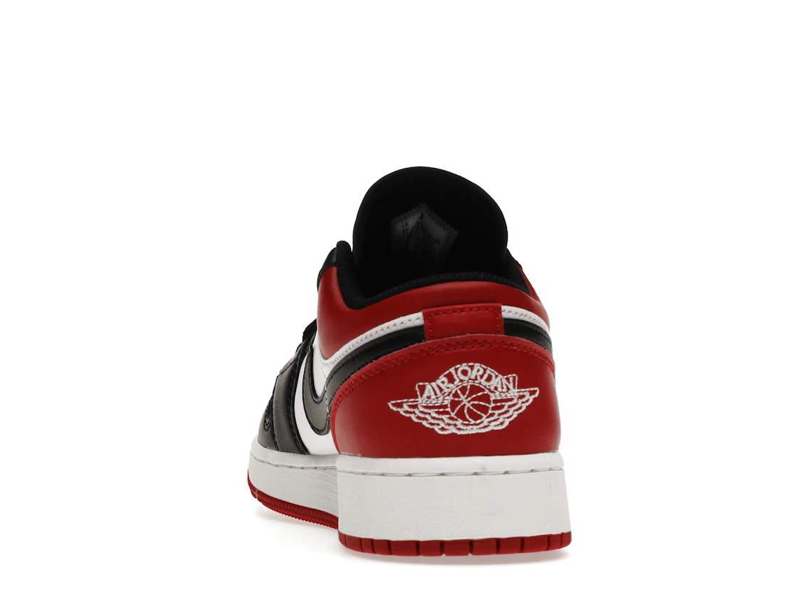 Vue 27 de Jordan 1 Low Bred Toe (GS)