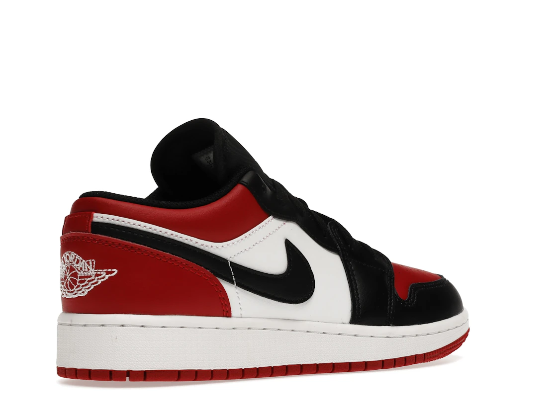Vue 33 de Jordan 1 Low Bred Toe (GS)