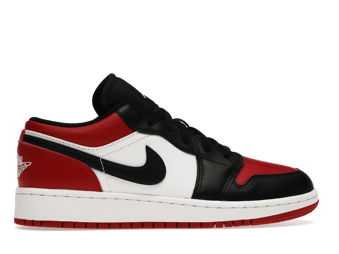 Vue 36 de Jordan 1 Low Bred Toe (GS)