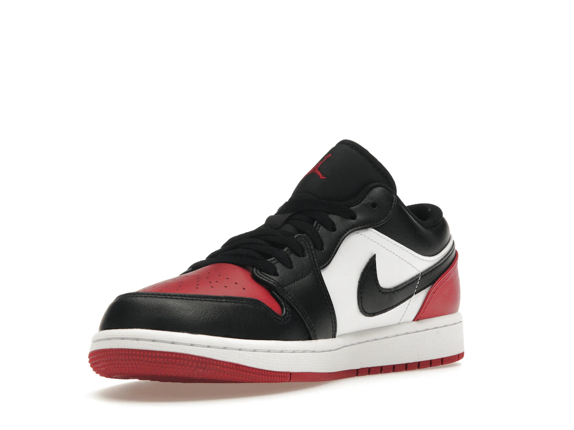 Vue 14 de Jordan 1 Low Bred Toe 2.0
