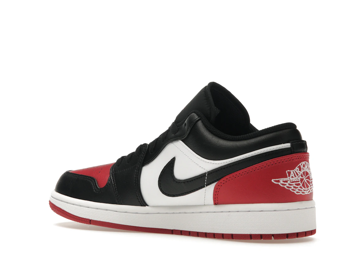 Vue 23 de Jordan 1 Low Bred Toe 2.0