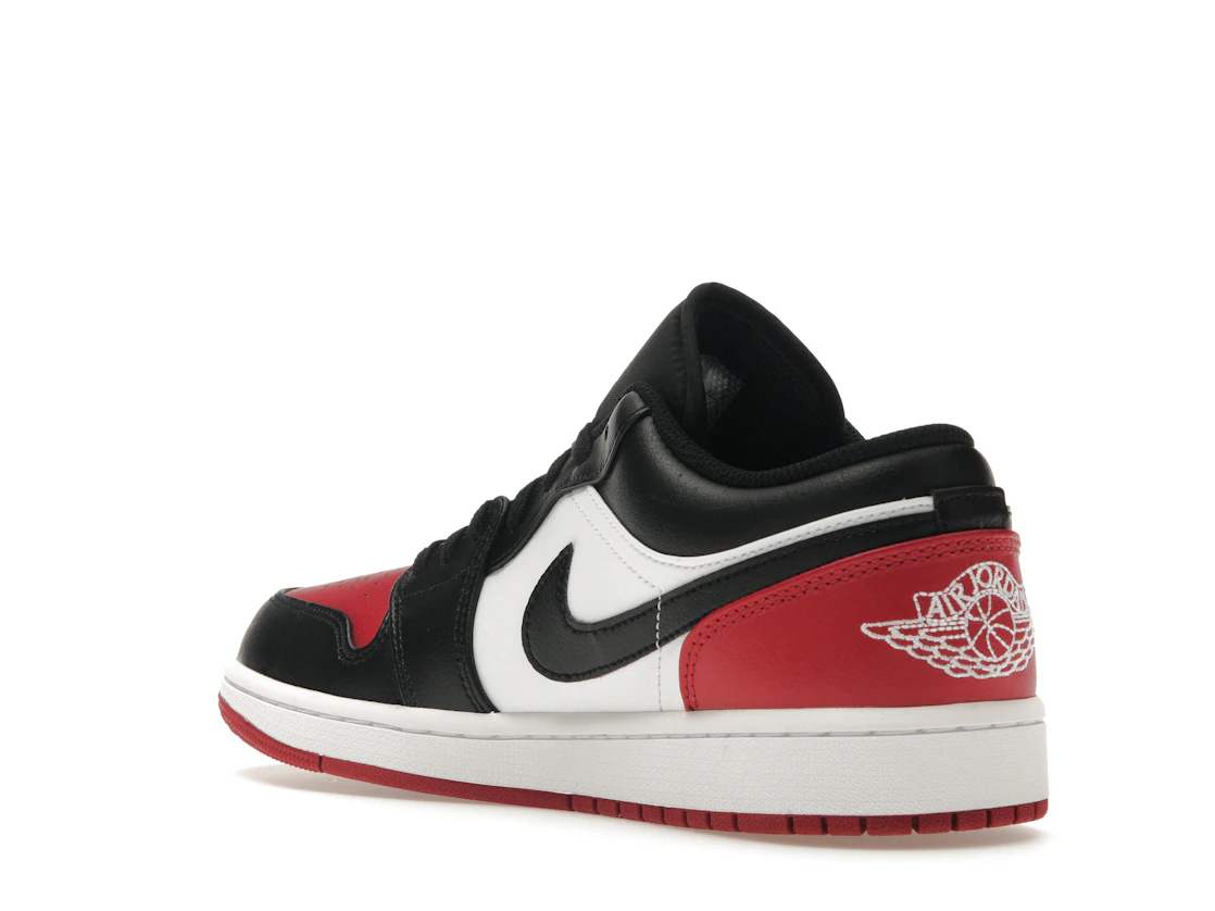 Vue 24 de Jordan 1 Low Bred Toe 2.0