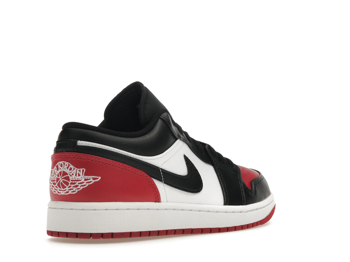 Vue 32 de Jordan 1 Low Bred Toe 2.0