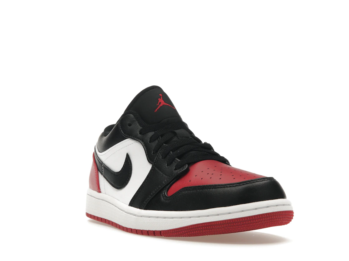 Vue 7 de Jordan 1 Low Bred Toe 2.0