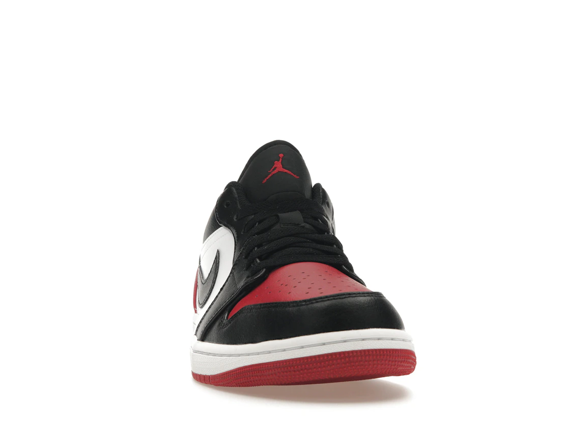 Vue 9 de Jordan 1 Low Bred Toe 2.0