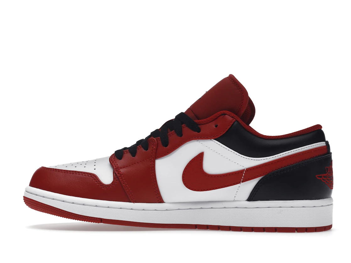 Vue 20 de Jordan 1 Low Bulls