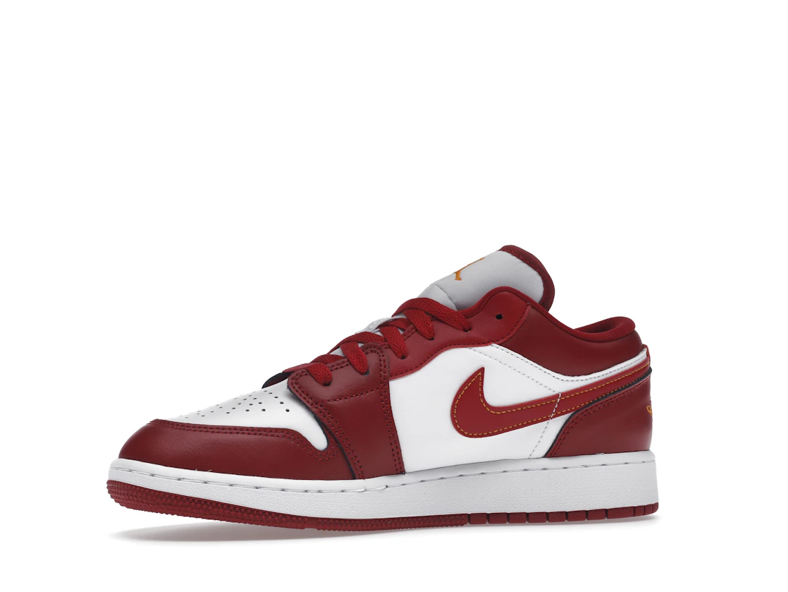 Vue 17 de Jordan 1 Low Cardinal Red (GS)