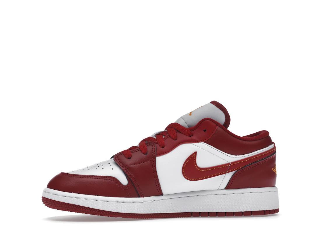 Vue 18 de Jordan 1 Low Cardinal Red (GS)