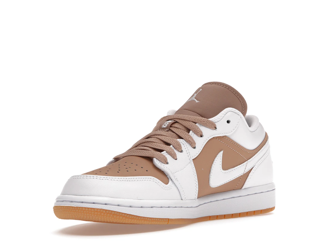 Vue 14 de Jordan 1 Low Gum White