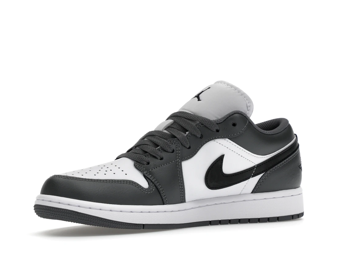 Vue 16 de Jordan 1 Low Iron Grey