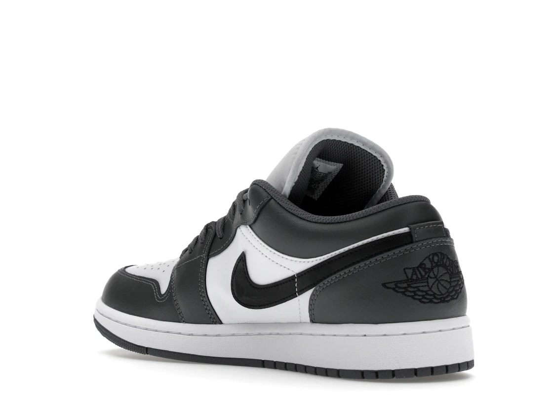 Vue 24 de Jordan 1 Low Iron Grey
