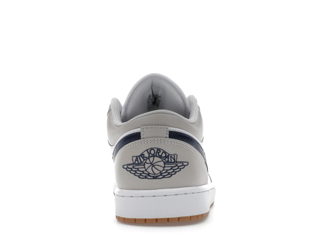 Vue 28 de Jordan 1 Low Midnight Navy Neutral Grey