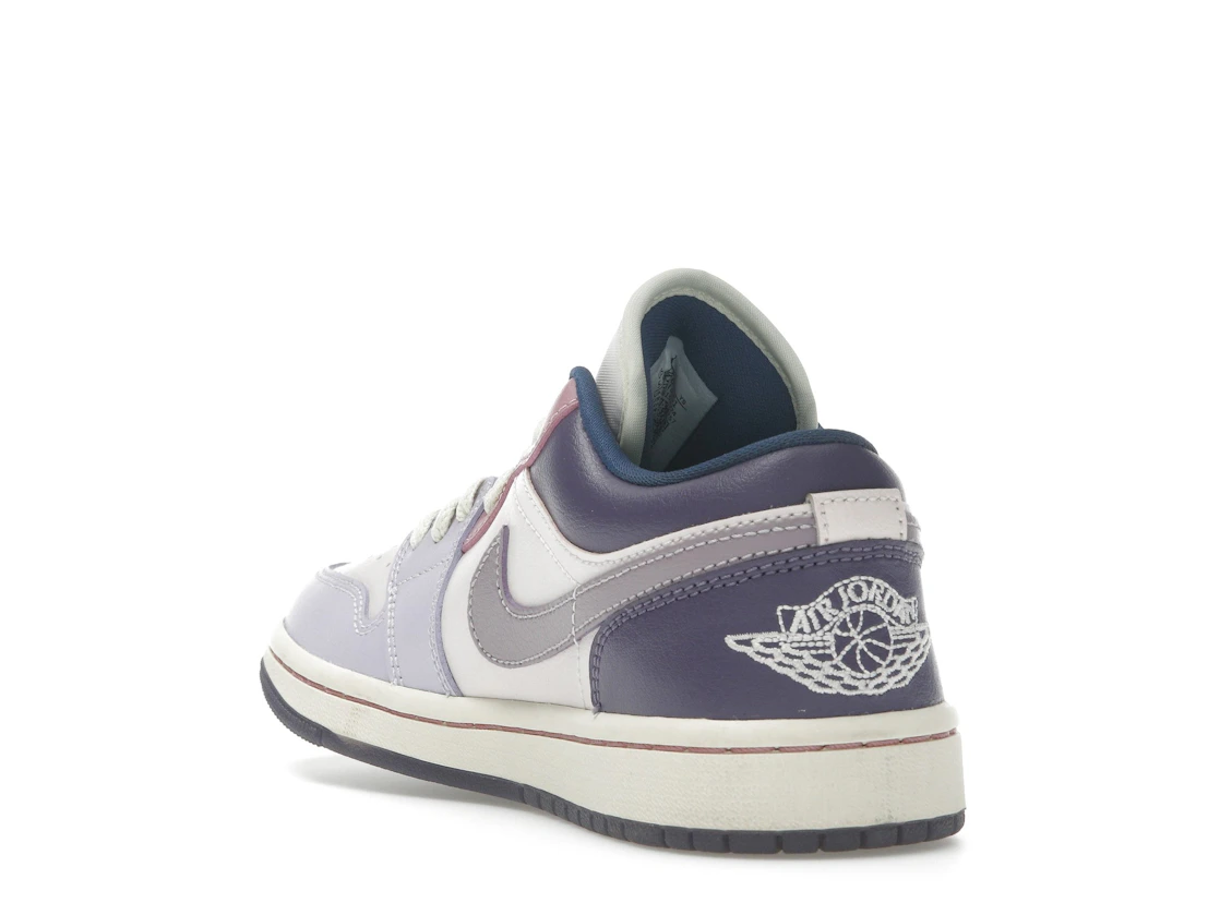 Vue 25 de Jordan 1 Low Pastel Purple 