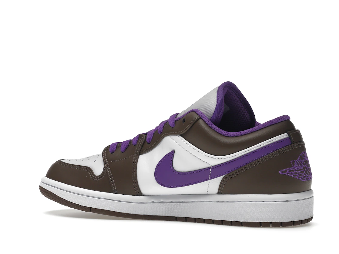 Vue 22 de Jordan 1 Low Purple Mocha