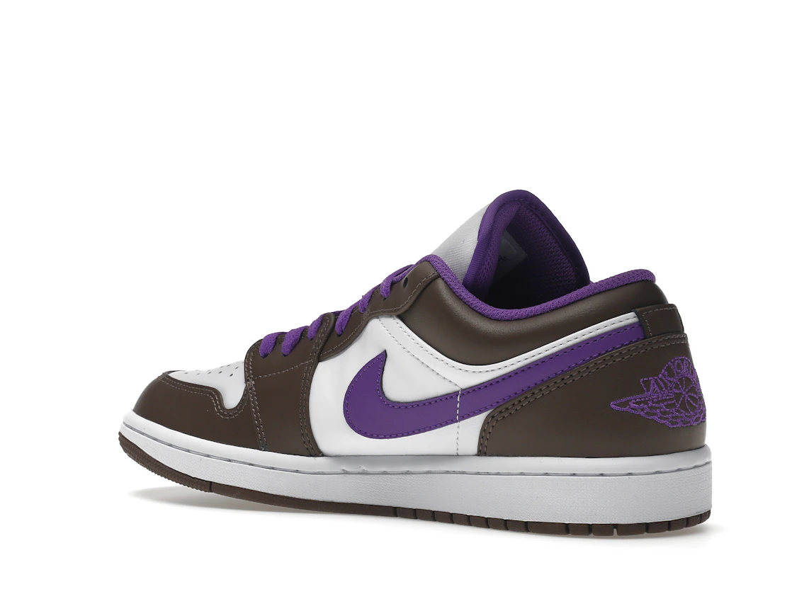 Vue 23 de Jordan 1 Low Purple Mocha