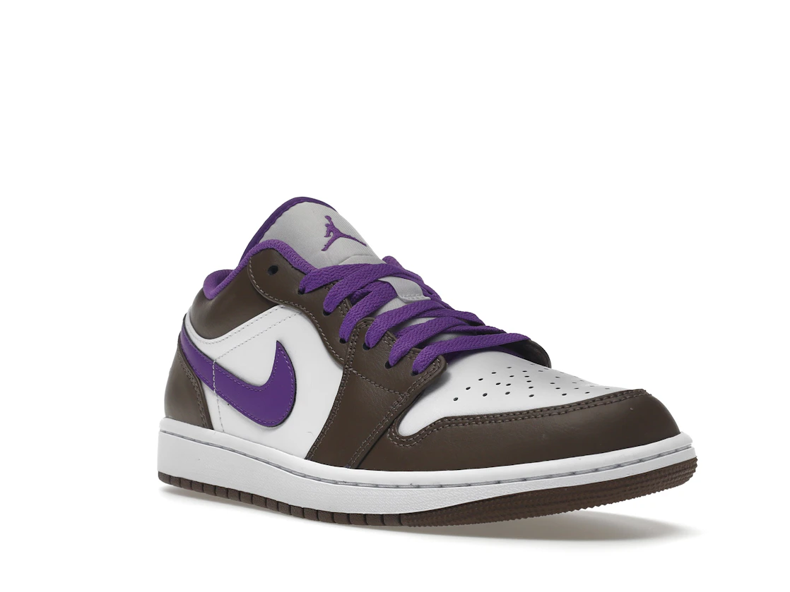 Vue 6 de Jordan 1 Low Purple Mocha