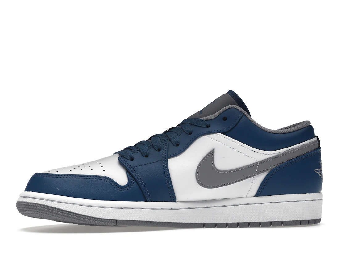 Vue 18 de Jordan 1 Low True Blue