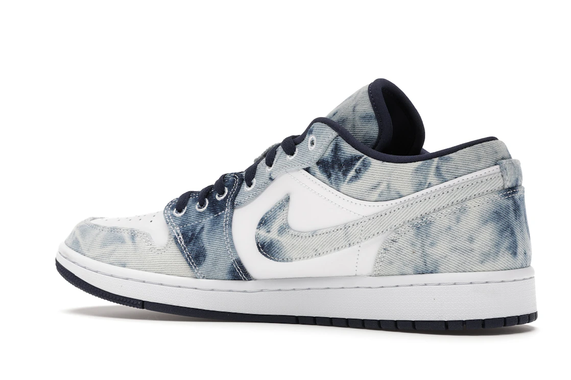 Vue 22 de Jordan 1 Low Washed Denim